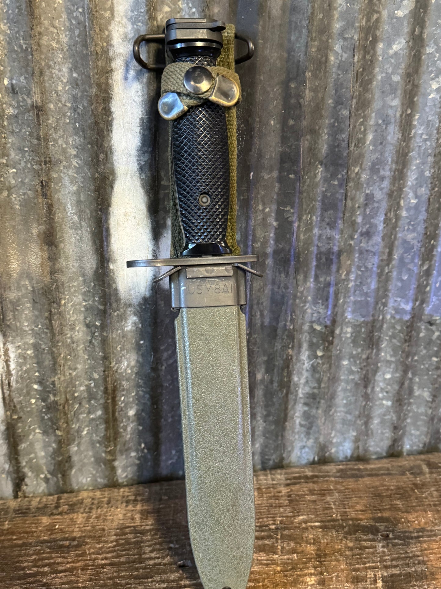 U.S. Colt M7 Bayonet & USM8A1 Scabbard