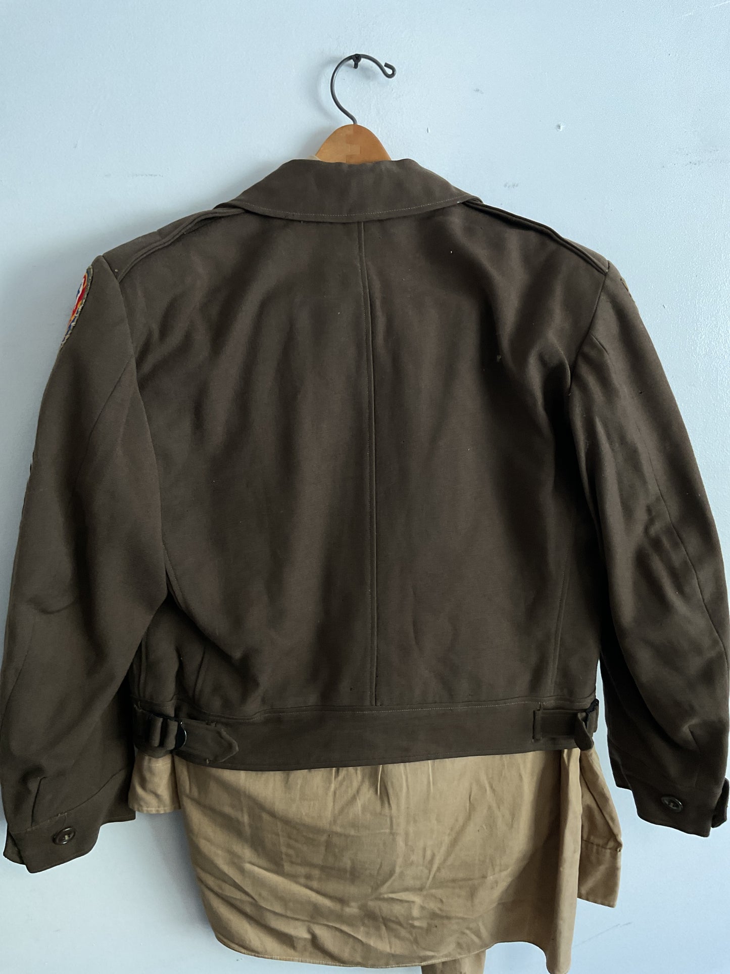 WWII U.S. Army 75th Infantry Division Ike Jacket - Staff Sergeant, ADSEC with Ruptured Duck, Ribbon Bar, and Marksman Badge - Size Medium (Estimated)