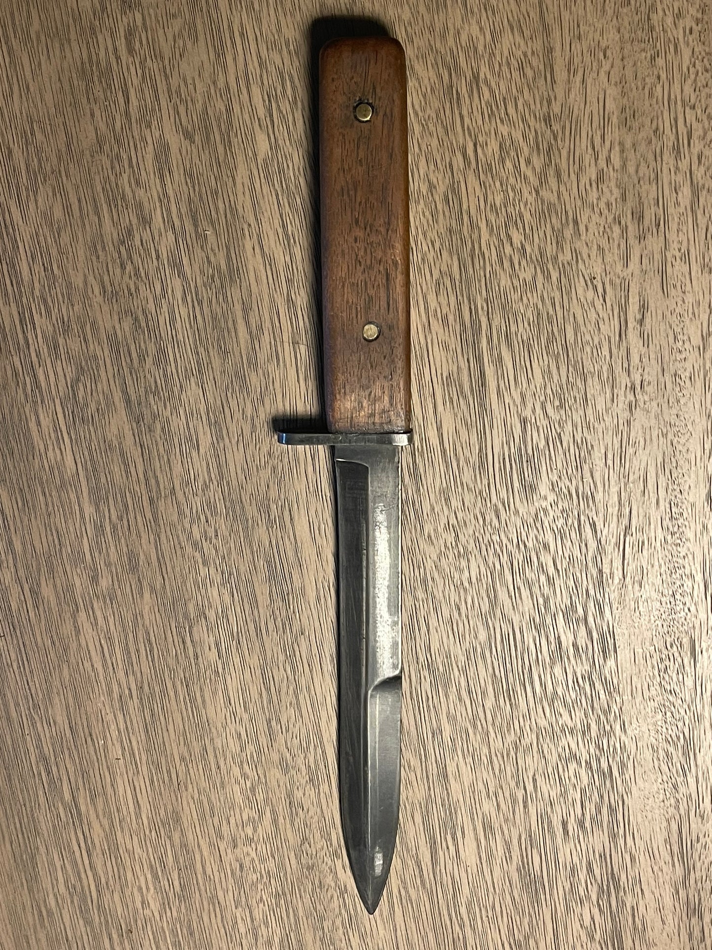 WWII U.S. M4 Bayonet/Fighting Knife by Camillus – With M8 Scabbard