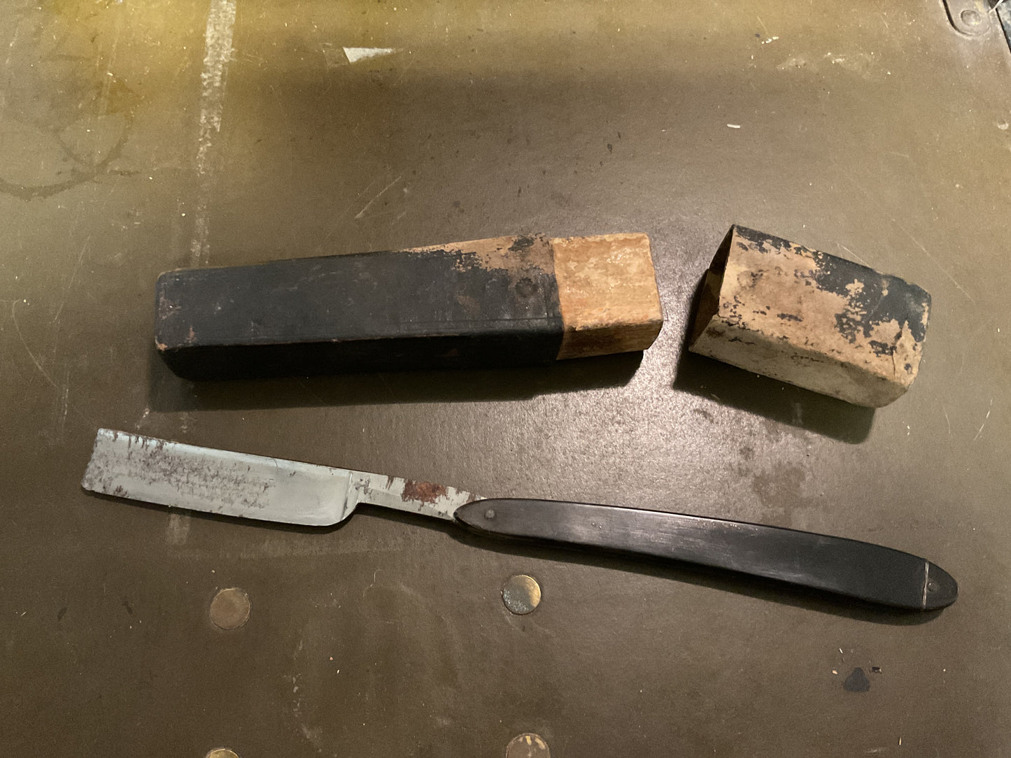 WWII Barber Straight Razor