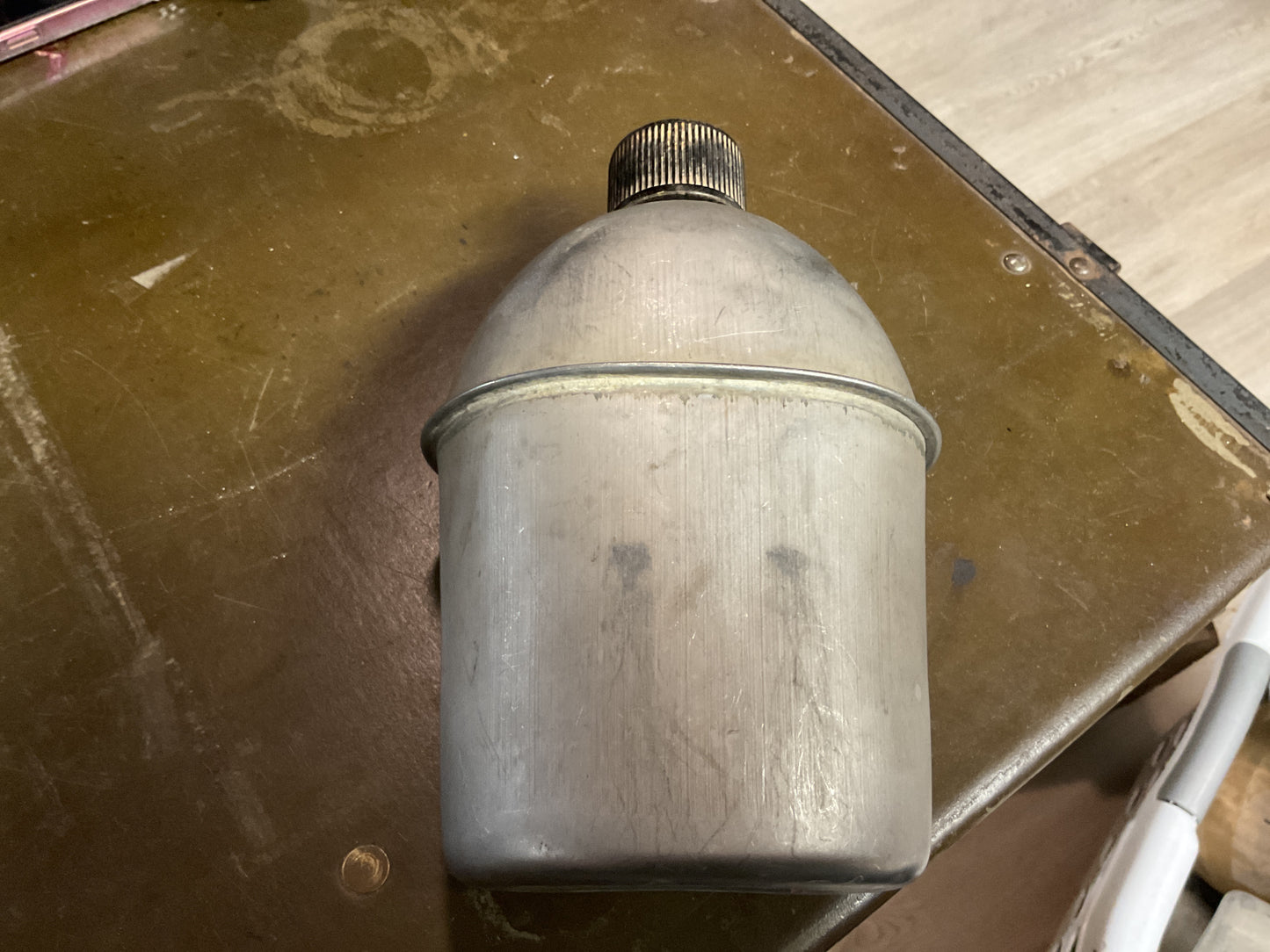 WWII Canteen no Cover (x)