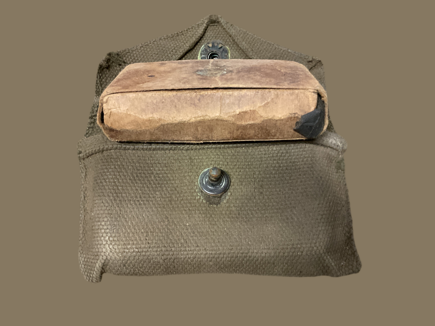 WWII First Aid Packet (White-Bush Co.) M1942
