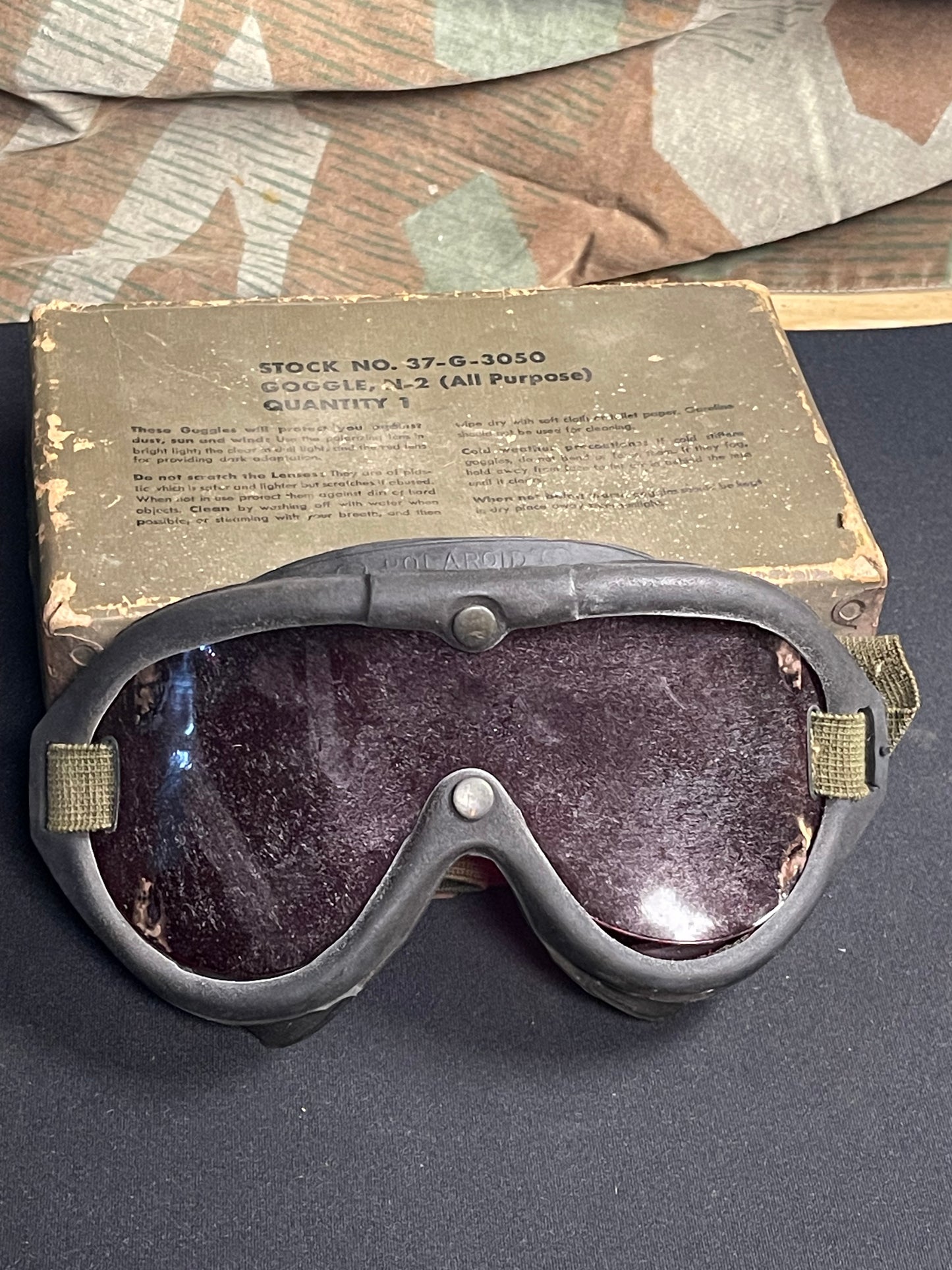 Italian T35 Gas Mask with Canister and Original Carrying Bag