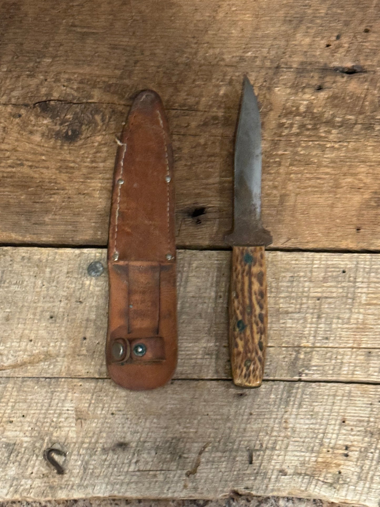WWII Theatre Knife- Horn/Antler