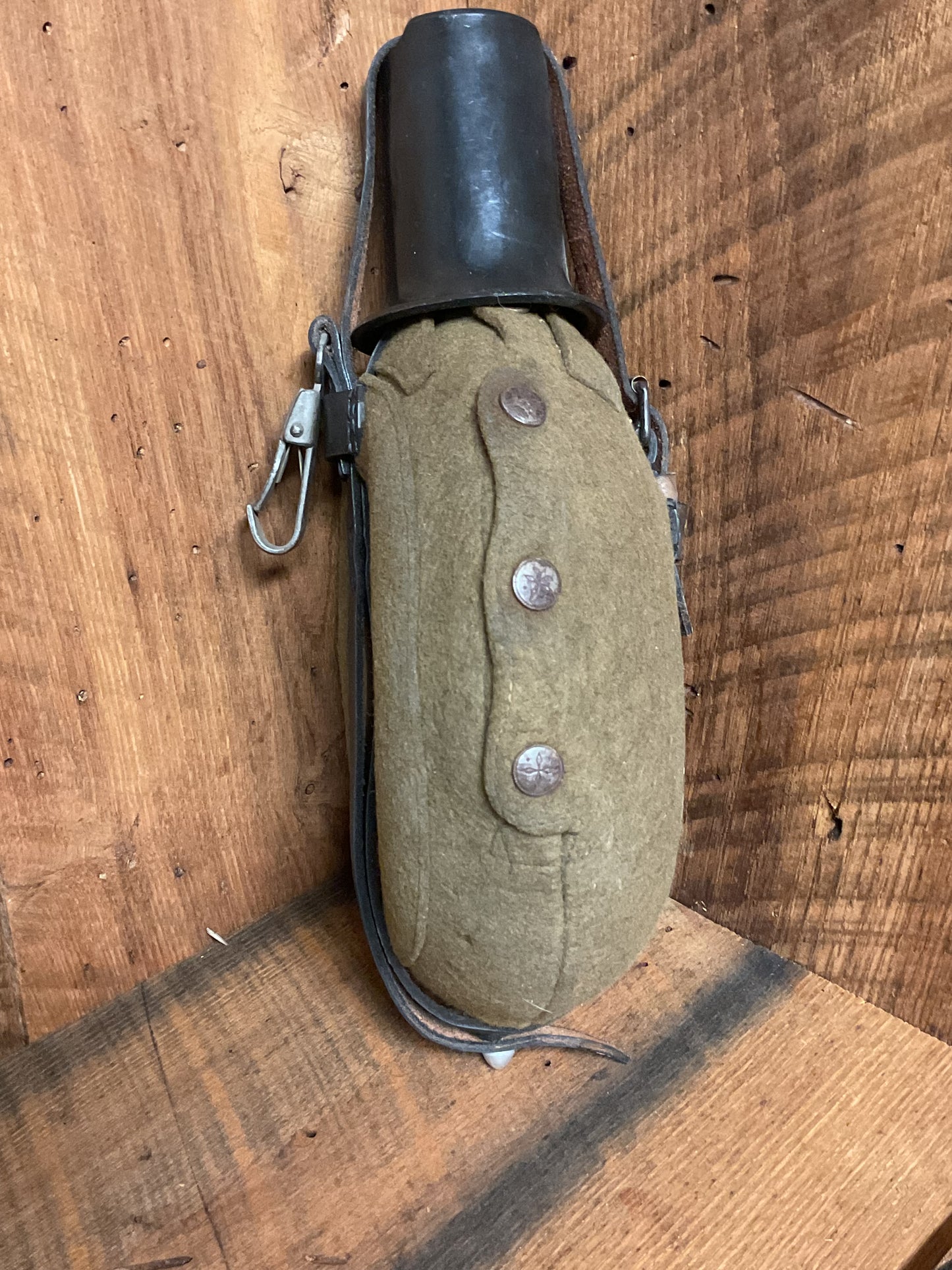 WW2 German Canteen with Bakelite Cup
