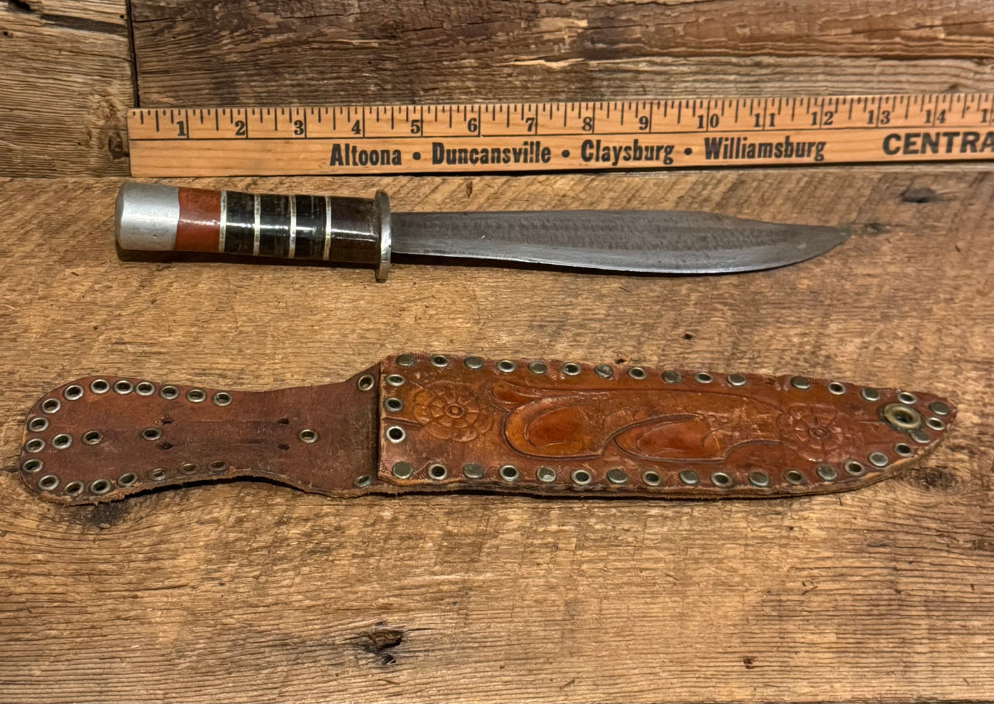 WWII Theatre Knife-Large Bowie