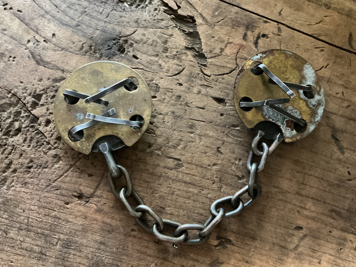 German Luftwaffe Officer’s Cape Clasp