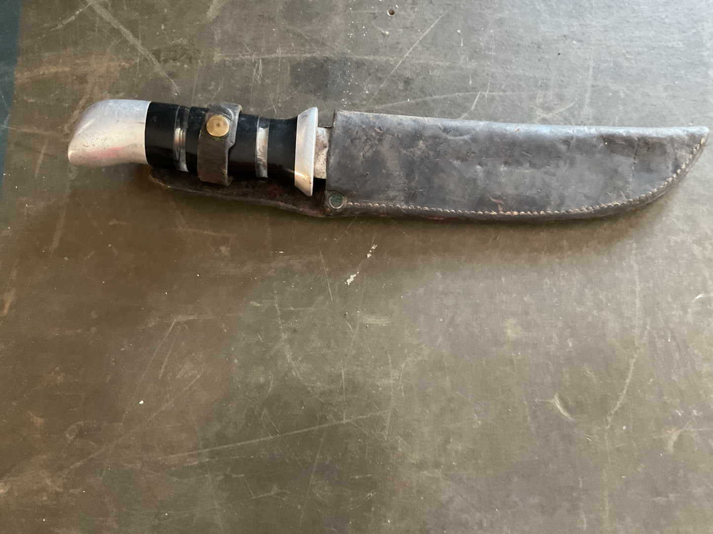 WWII Theatre Knife (black & clear handle)