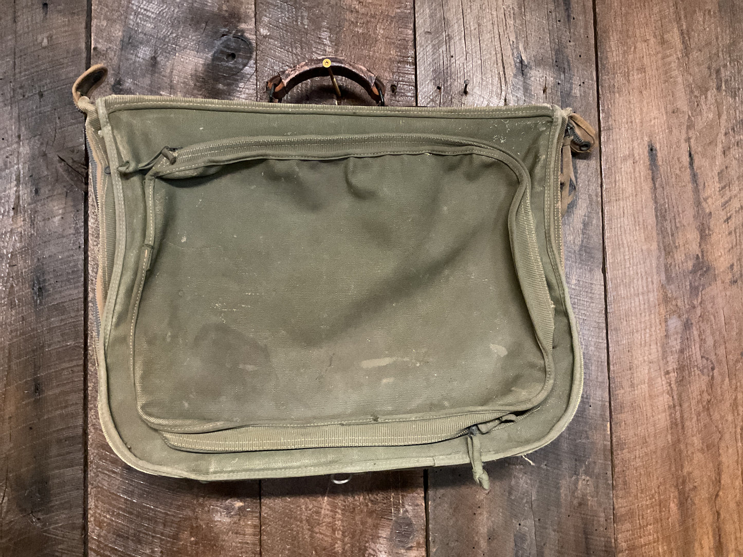 WWII Army/Airforce Garment Bag