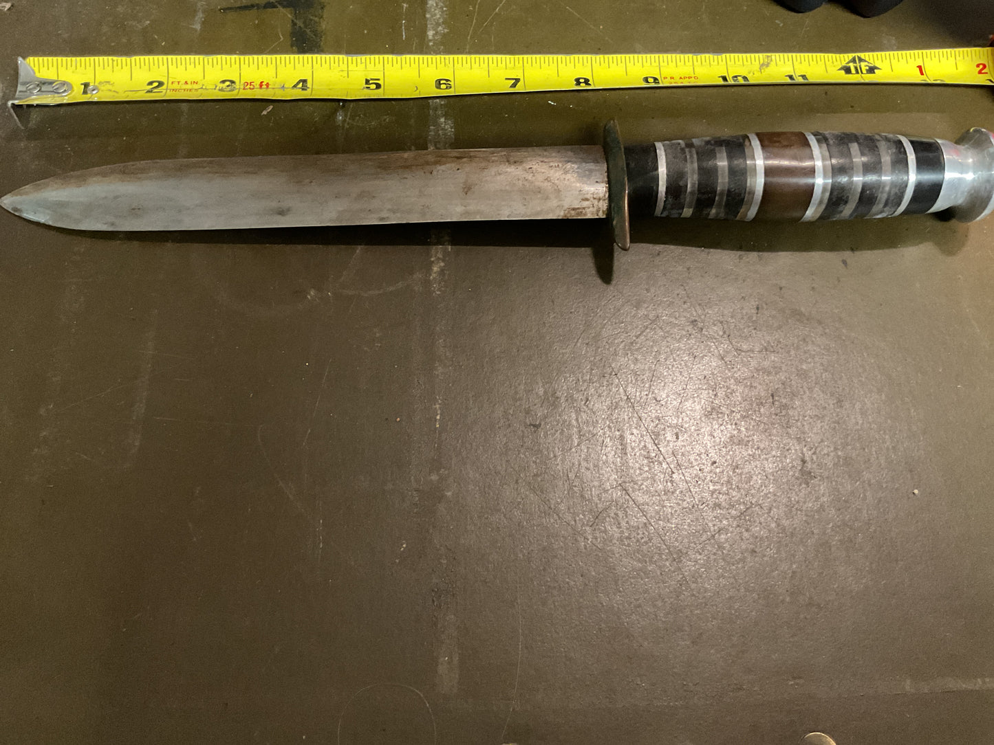 WWII Theatre Knife brown black & clear handle (no sheath)