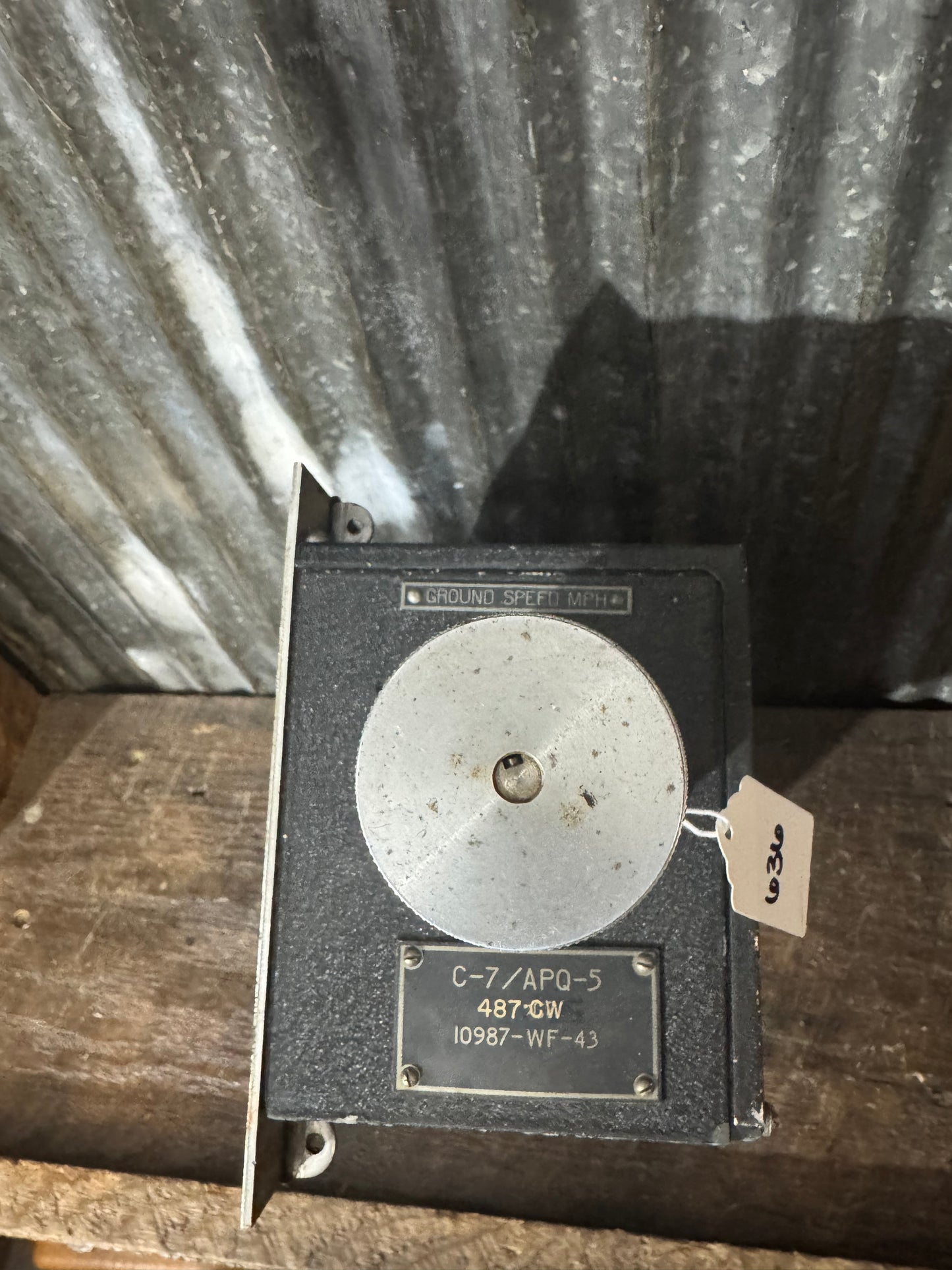 WWII Aircraft Radar Tracking Unit
C-7/APQ-5