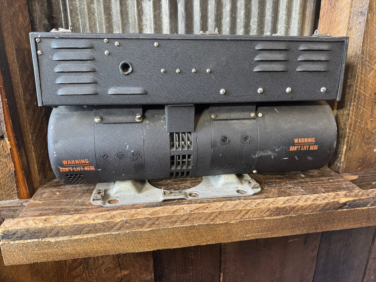 WWII B-29 Aircraft PU-7/AP Motor Generator – Wincharger / Zenith – U.S. Army Signal Corps