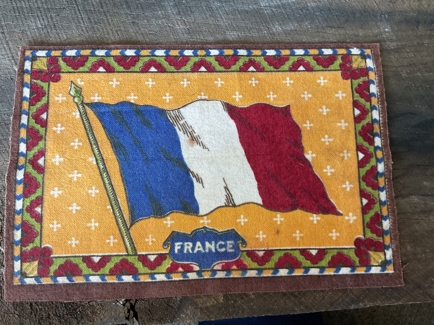 WWI Tobacco Felt Flag (approx 9x6)