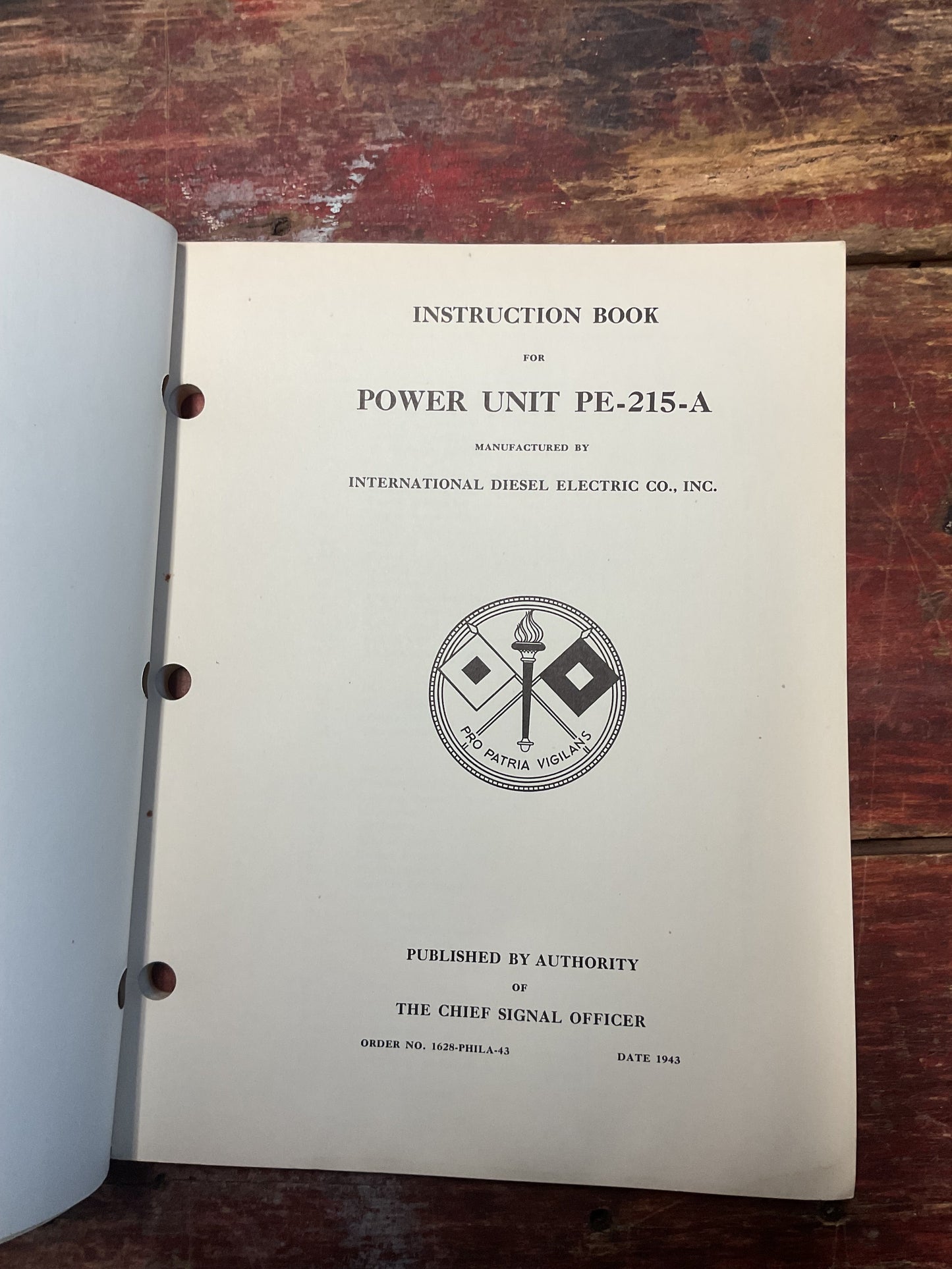 WWII Pro Patria Vigilans Power Unit PE-215-A Instruction Manual – December 1943
