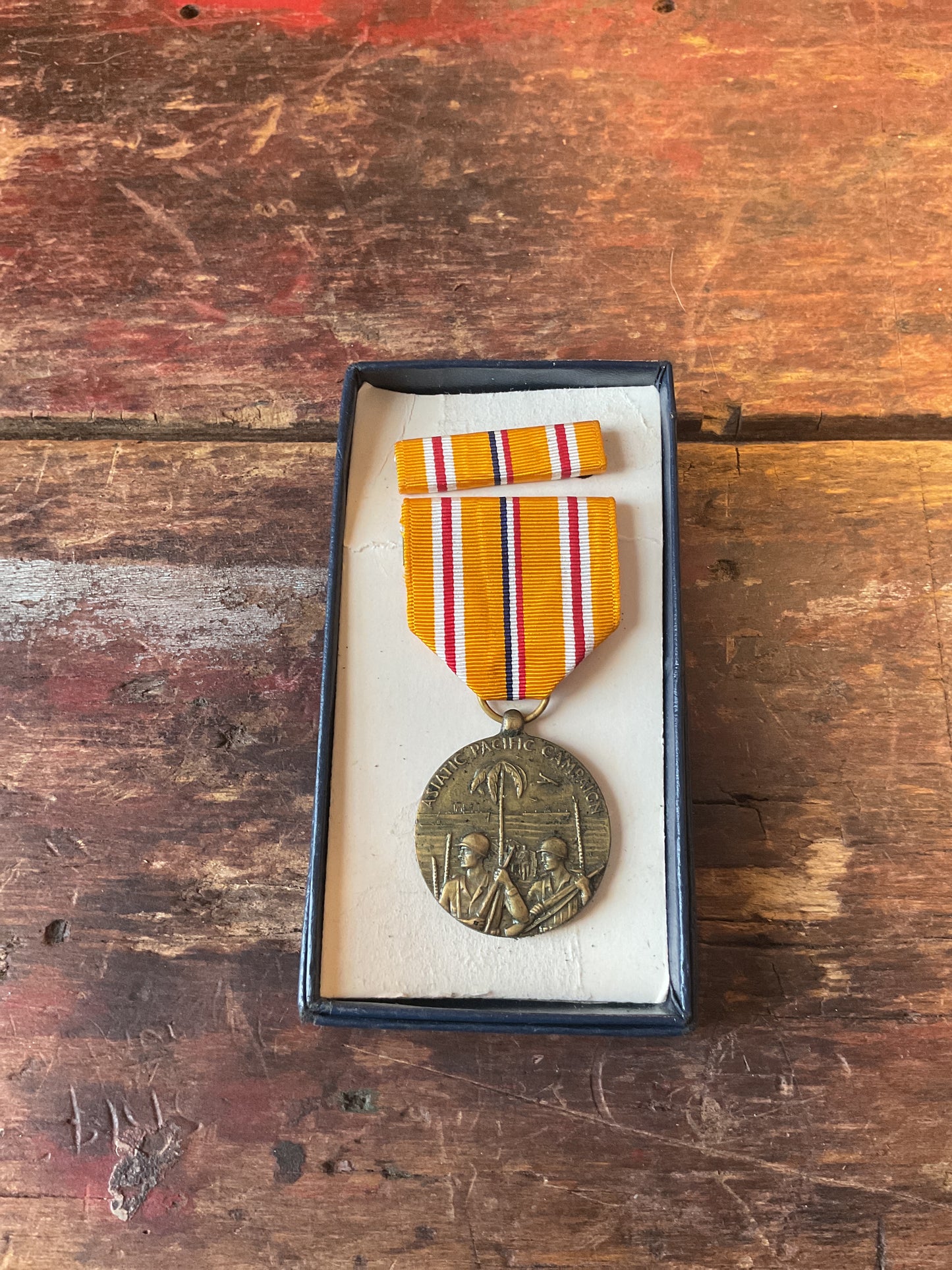 Authentic WW2 Asiatic-Pacific Campaign Bar and Medal