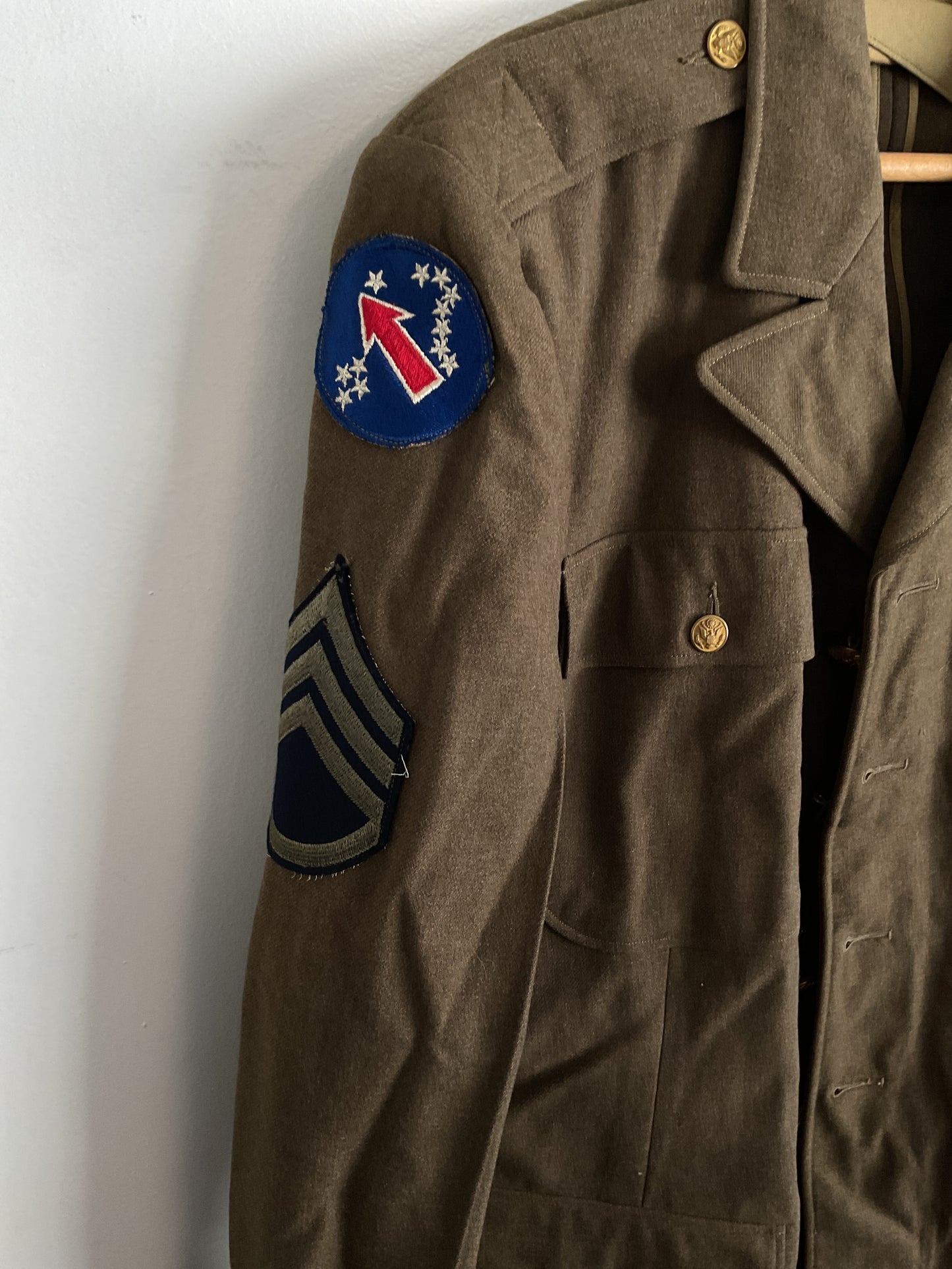 WWII U.S. Army Air Corps 20th Air Force Service Dress Jacket – Sergeant
