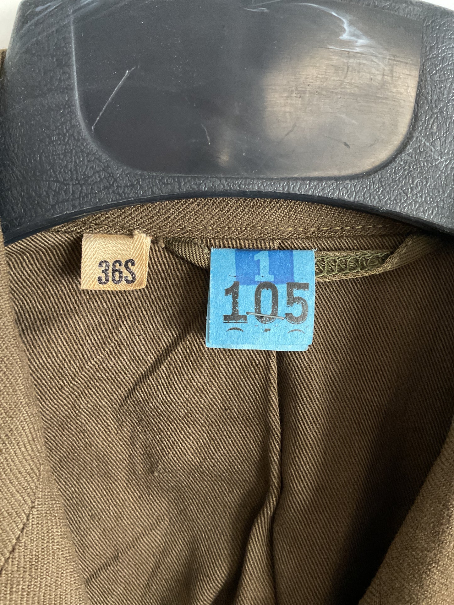 WWII U.S. Army 81st Infantry Division Service Dress Jacket - Sergeant Rank with Ruptured Duck Patch - Size 36S