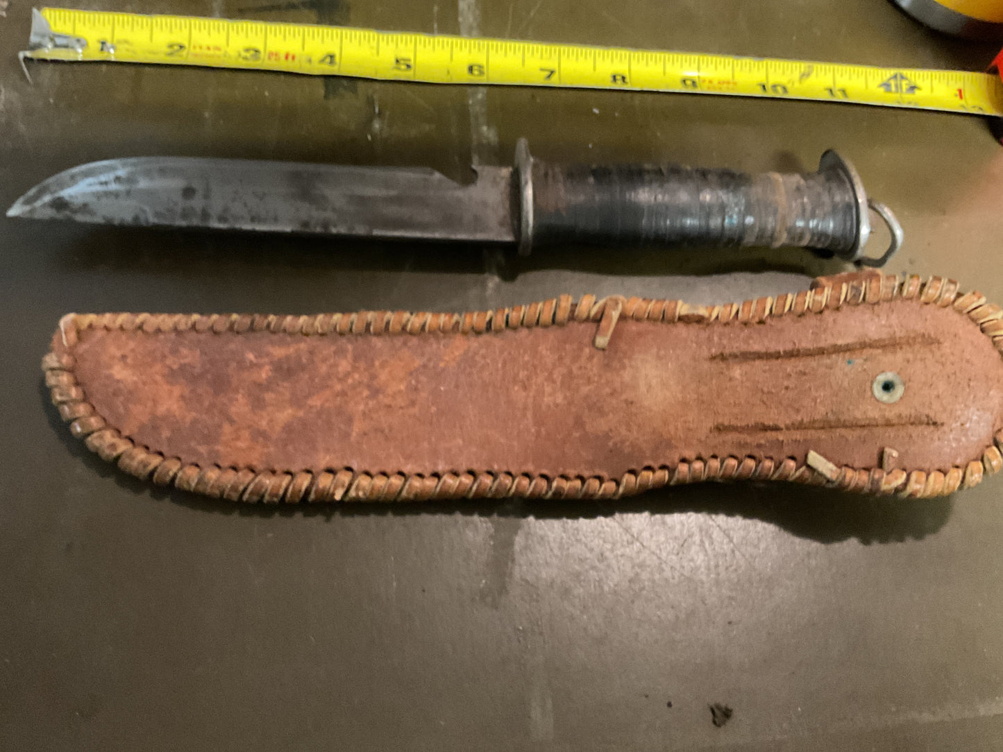 WWII Theatre Knife Black worn Handle with Ring