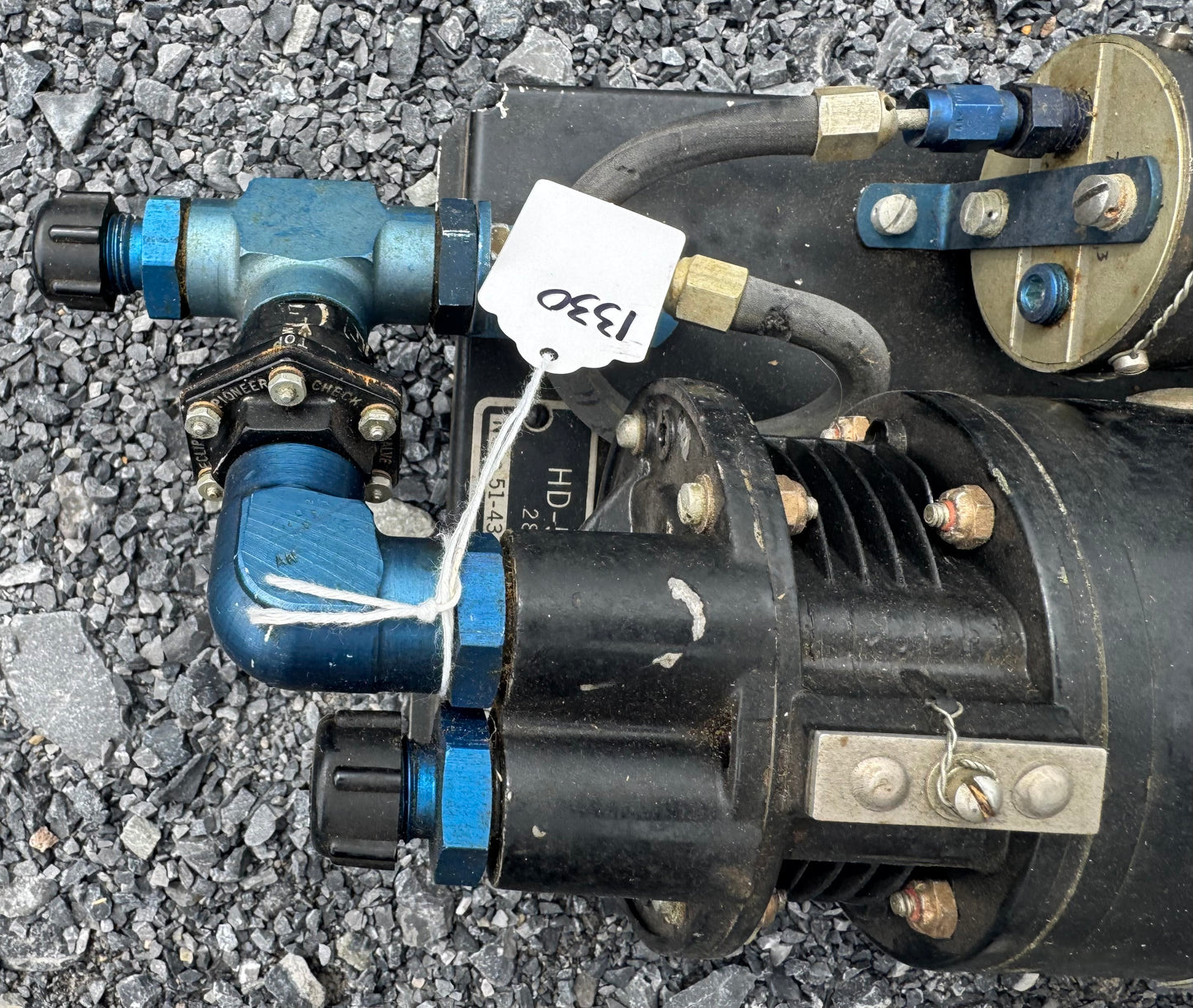 Bendix HD-58/APS-20A Aircraft Radar Pressurization / Vacuum Pump Unit