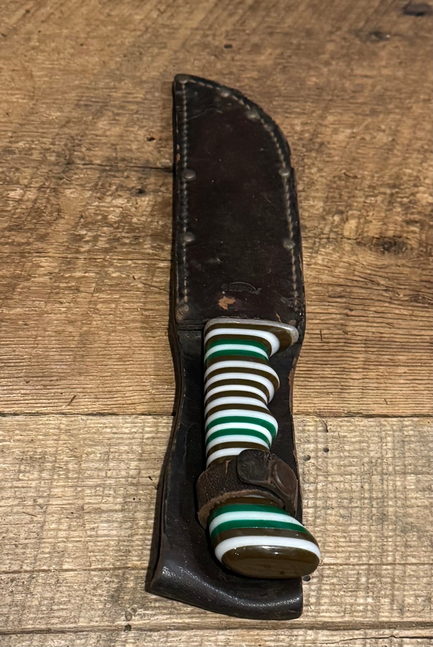 WWII Theatre Knife-Green Brown & White