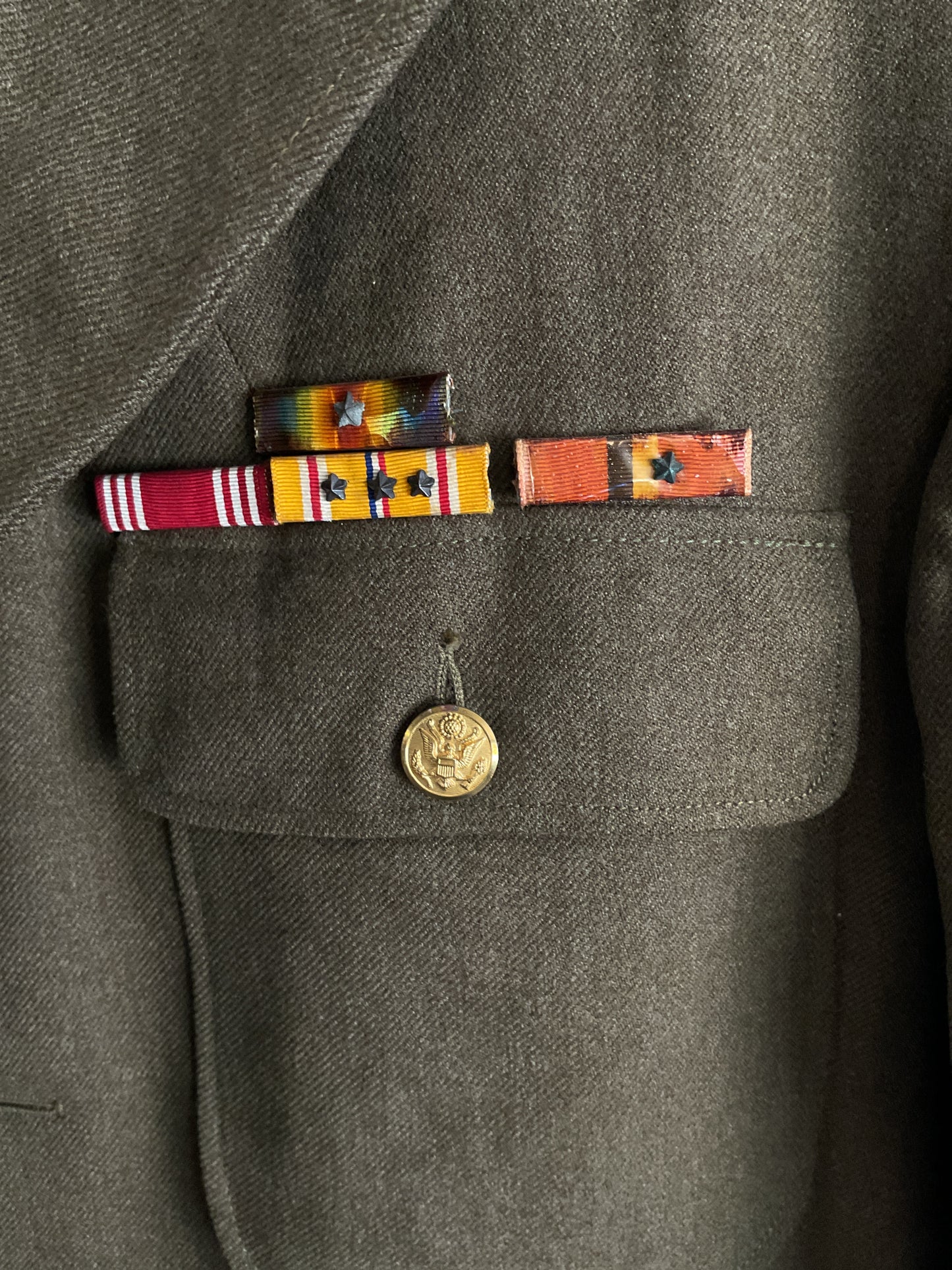 WWII U.S. Army 5th Air Corps Service Dress Jacket - Technician Third Grade with Ruptured Duck and Ribbon Bar - Size 39R