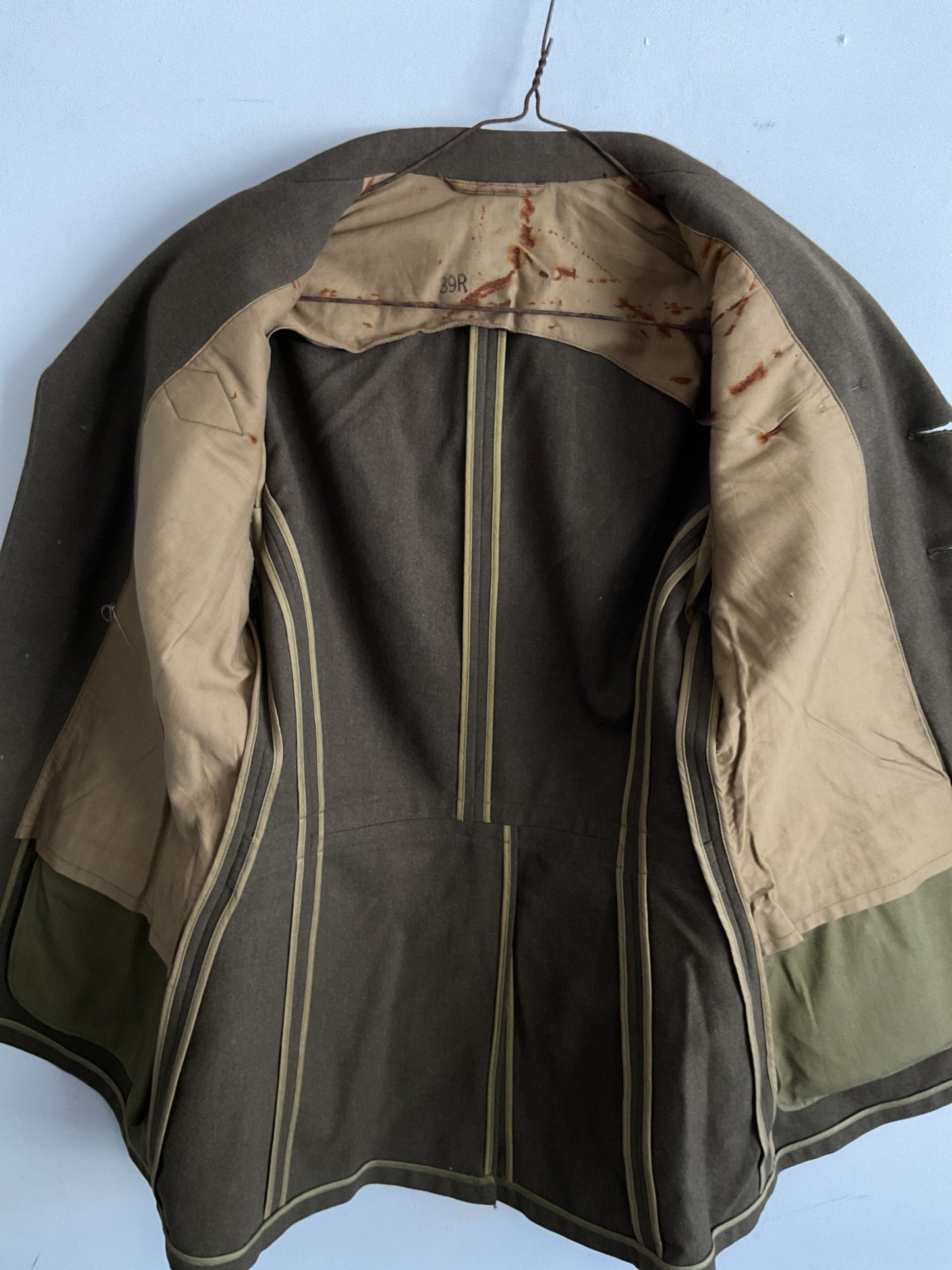 WWII U.S. Army 5th Air Corps Service Dress Jacket - Technician Third Grade with Ruptured Duck and Ribbon Bar - Size 39R