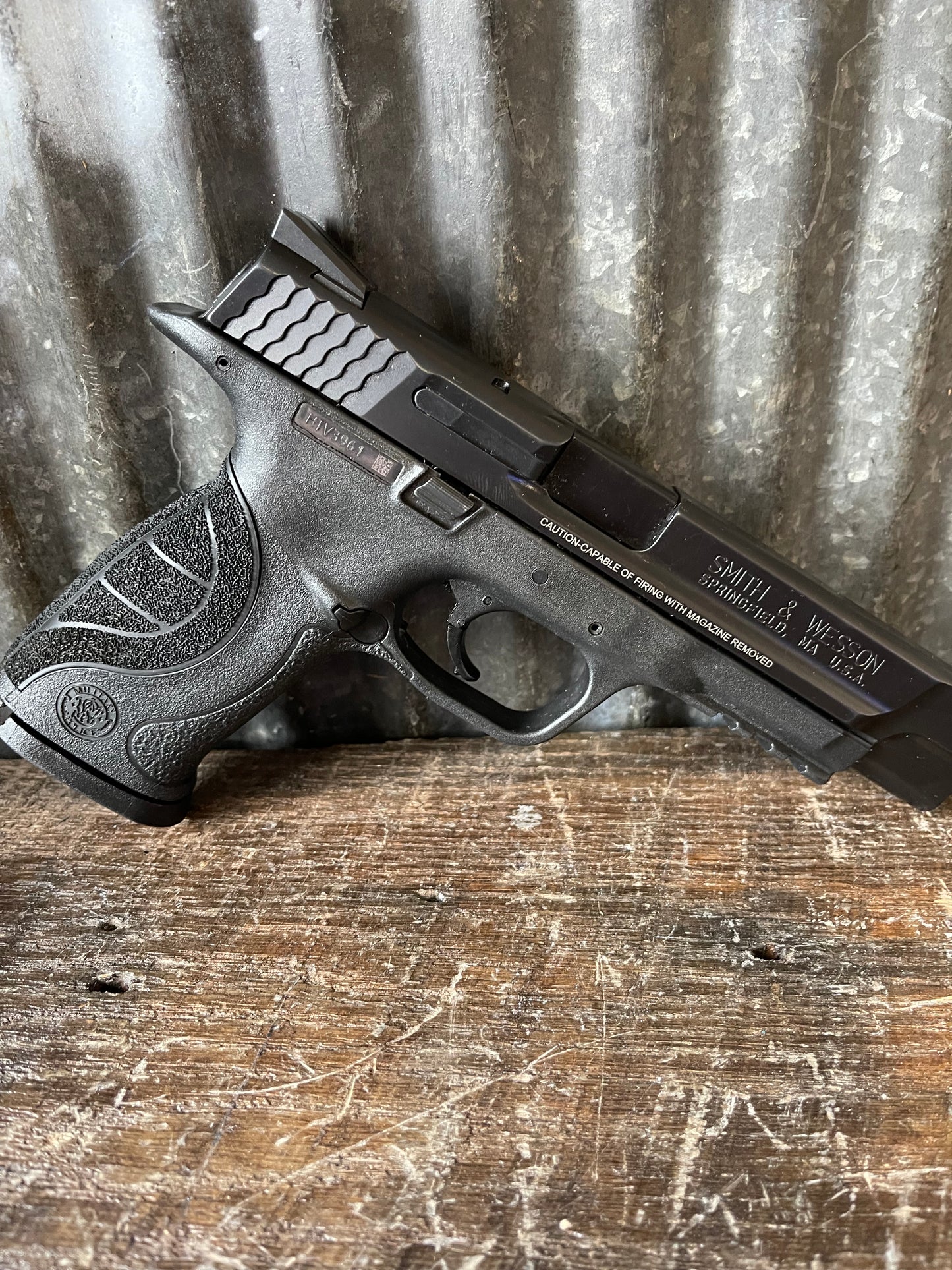Smith & Wesson M&P9 Pro Series 9mm Pistol — Box, Paperwork & 2 Magazines