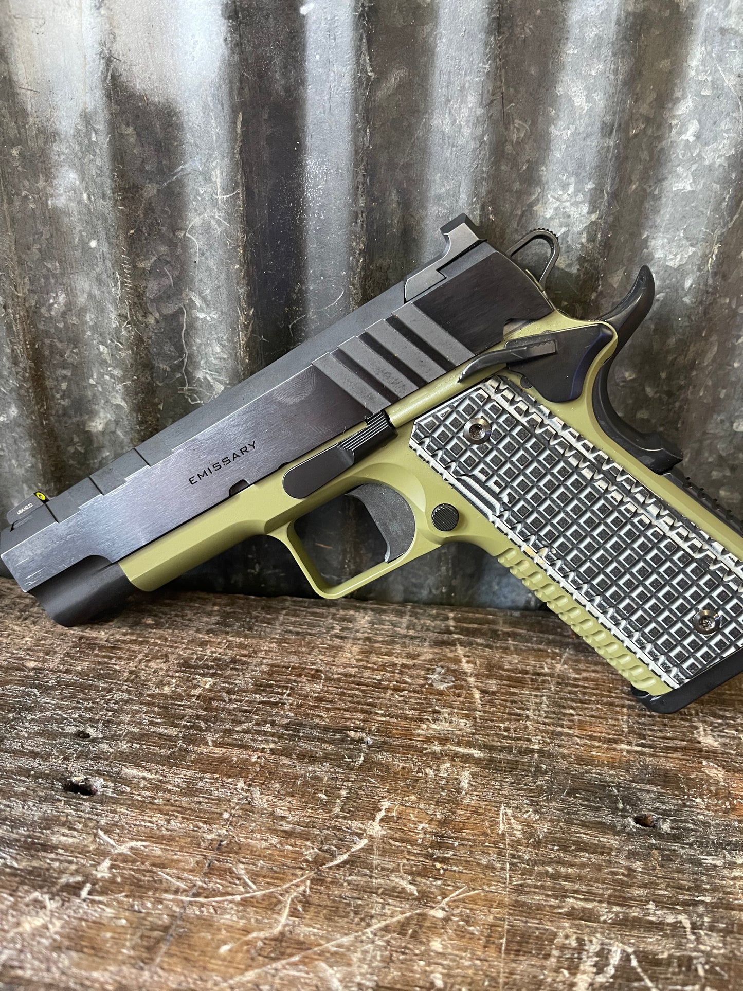 Springfield Armory Emissary Commander 1911 .45 ACP – Bazooka Green w/ Box