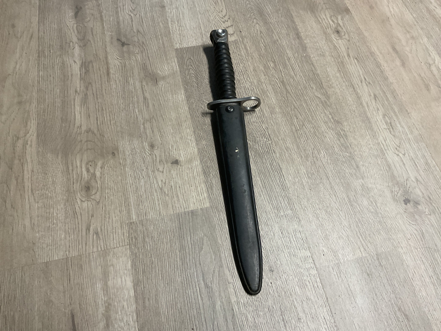 Swiss SIG Stgw M1957 Bayonet