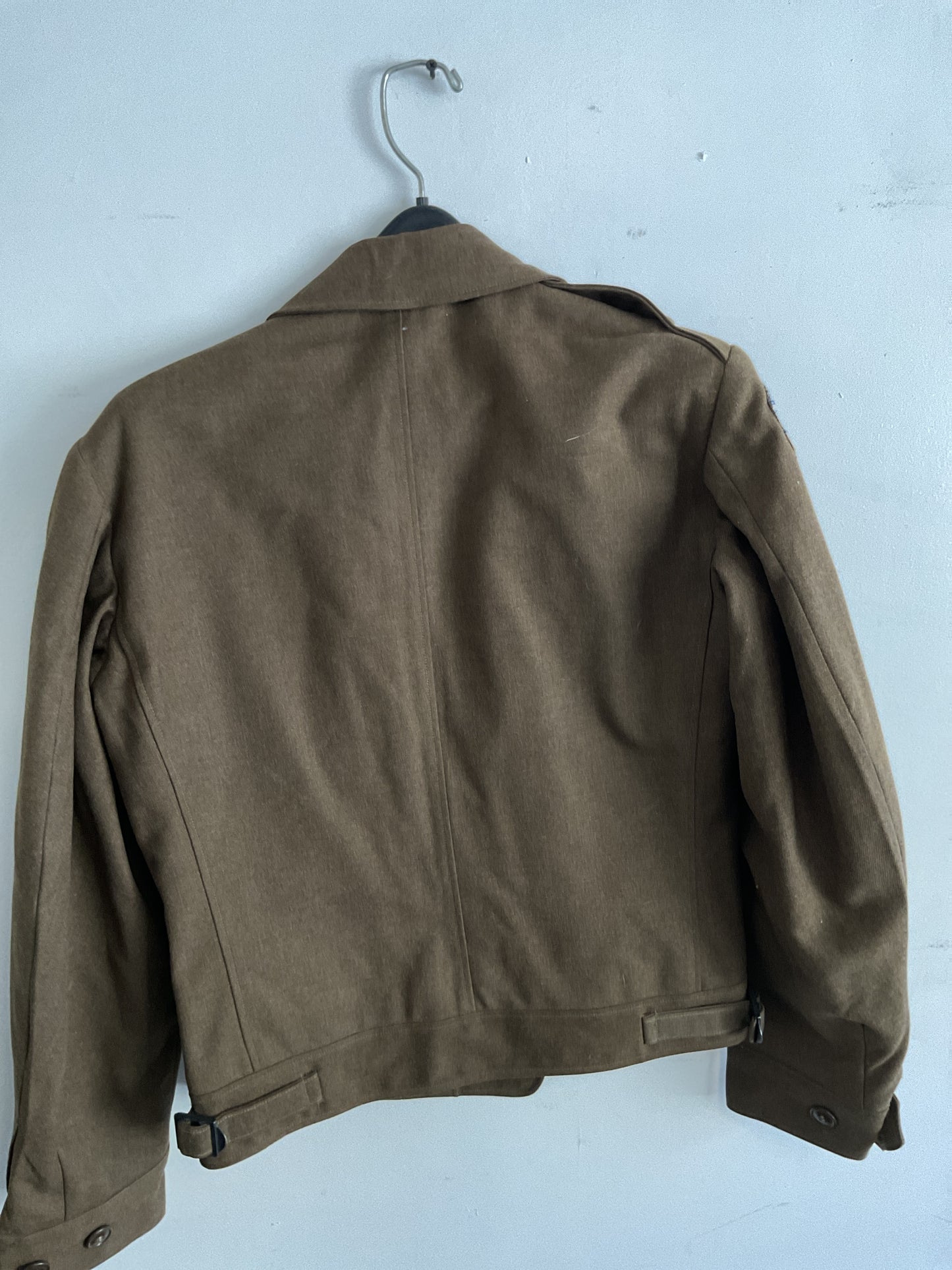 WWII U.S. Army 5th Air Corps Service Dress Jacket - Sergeant Rank with Ruptured Duck Patch - Size 34R
