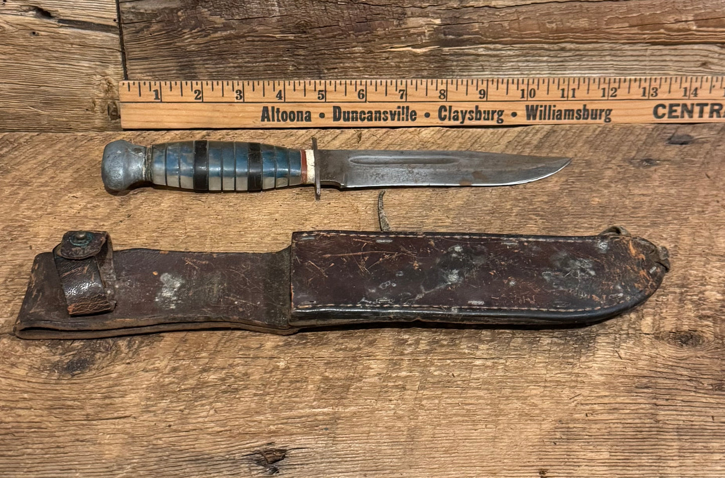 WWII Theatre Knife-Clear & Blue