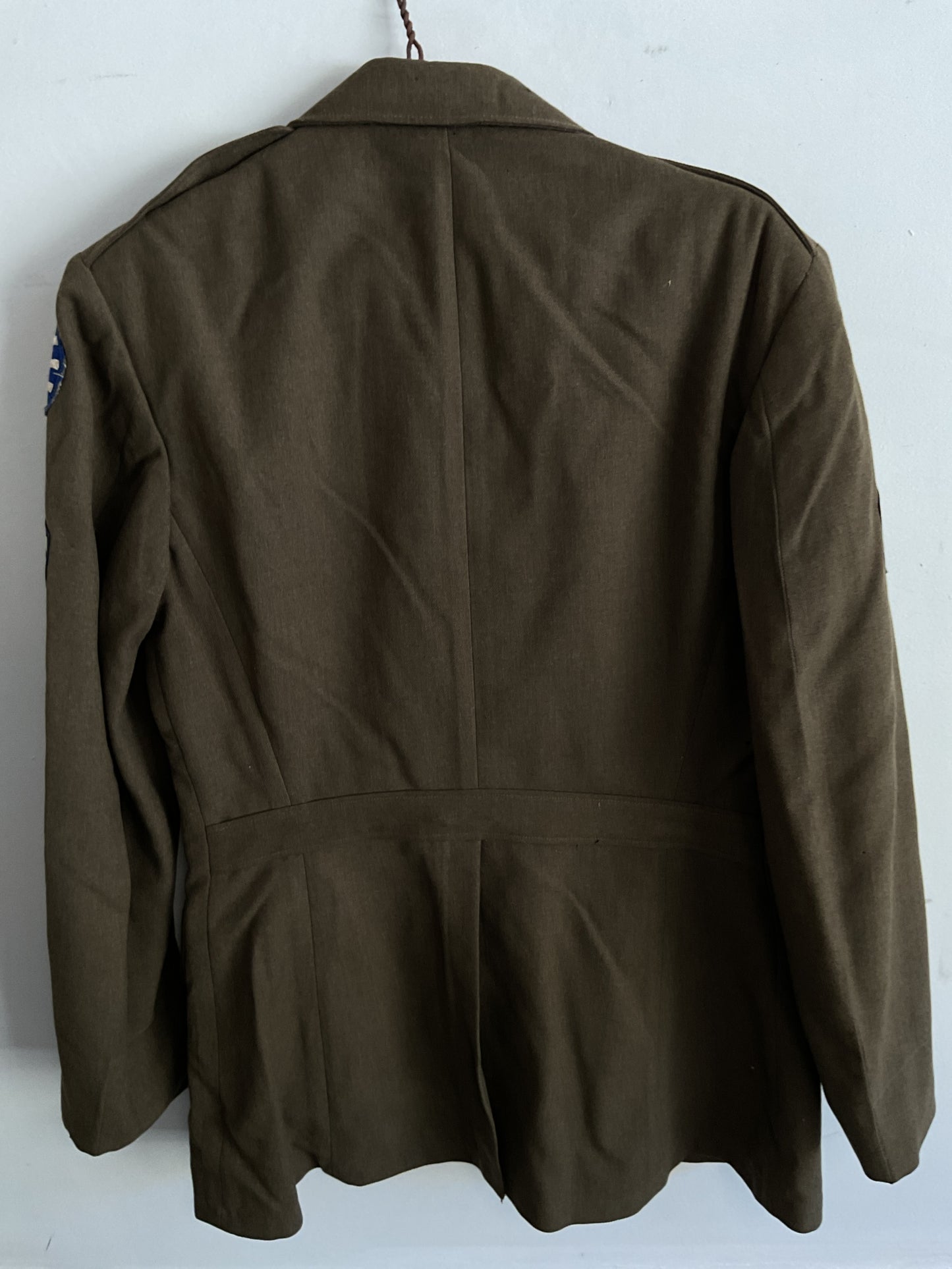 WWII U.S. Army 5th Air Corps Service Dress Jacket - Technician Third Grade with Ruptured Duck and Ribbon Bar - Size 39R