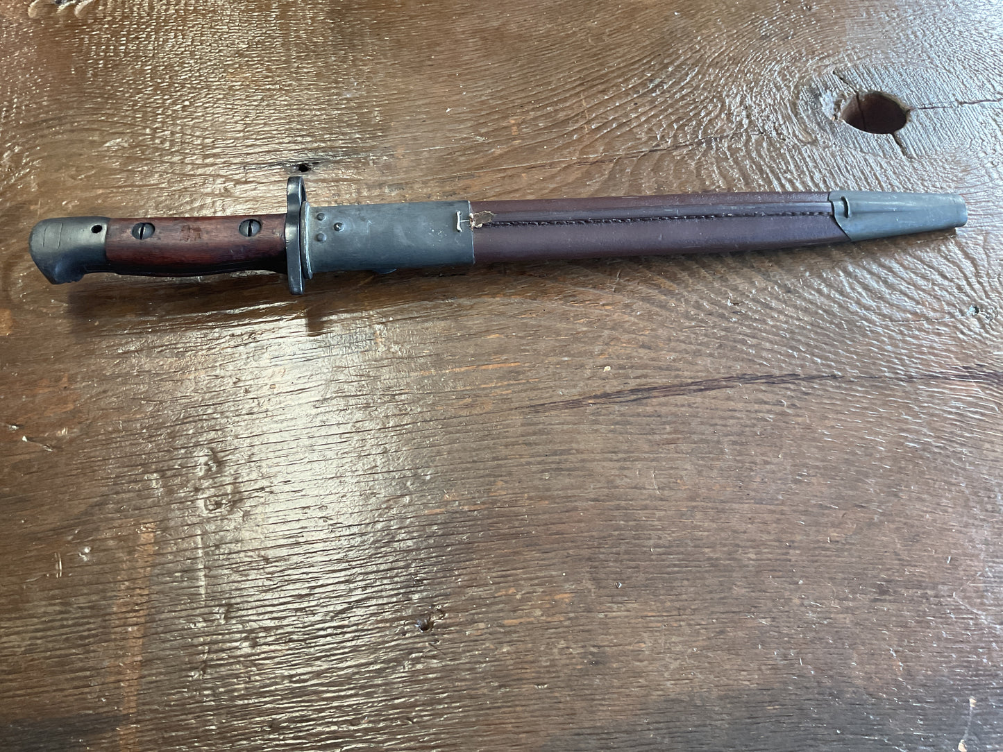 Original WWII Australian M1943 makers marked Bengal&Northwest Railways Bayonet & Orange Arsenal Scabbard