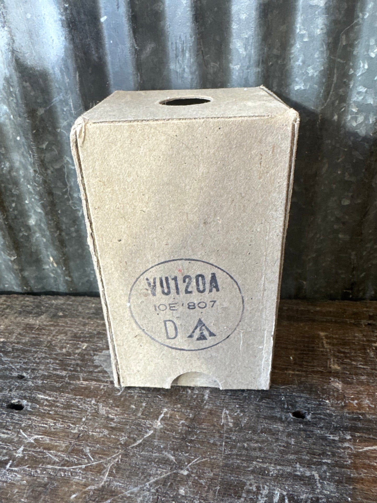British Military Valve VU120A / 10E/807 – Boxed Radio Tube