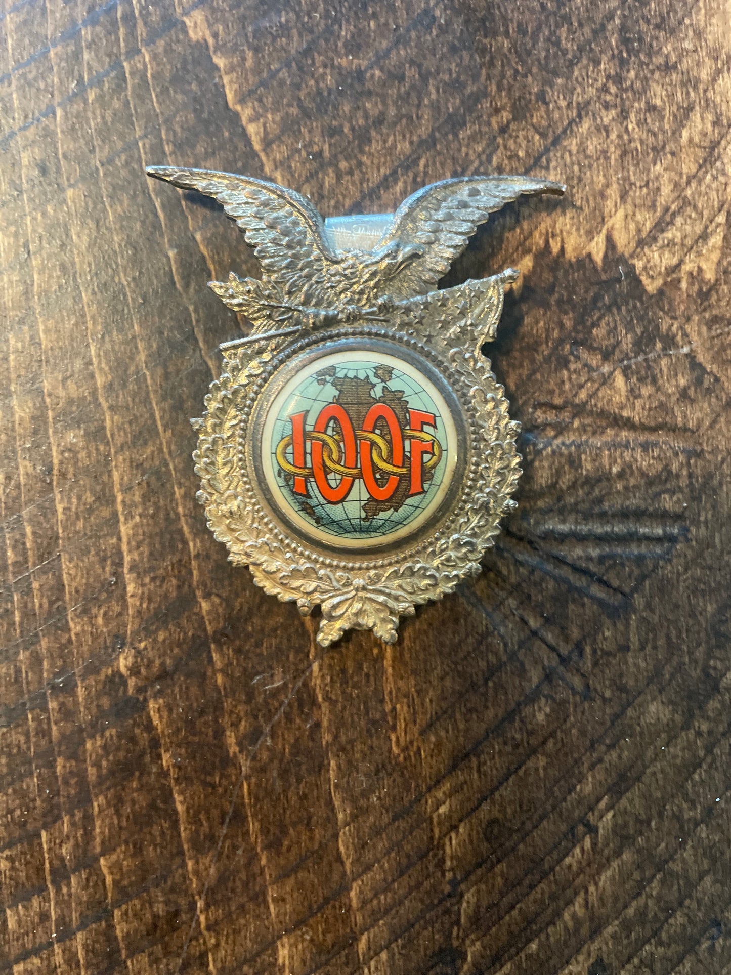 Antique Oddfellows Pin