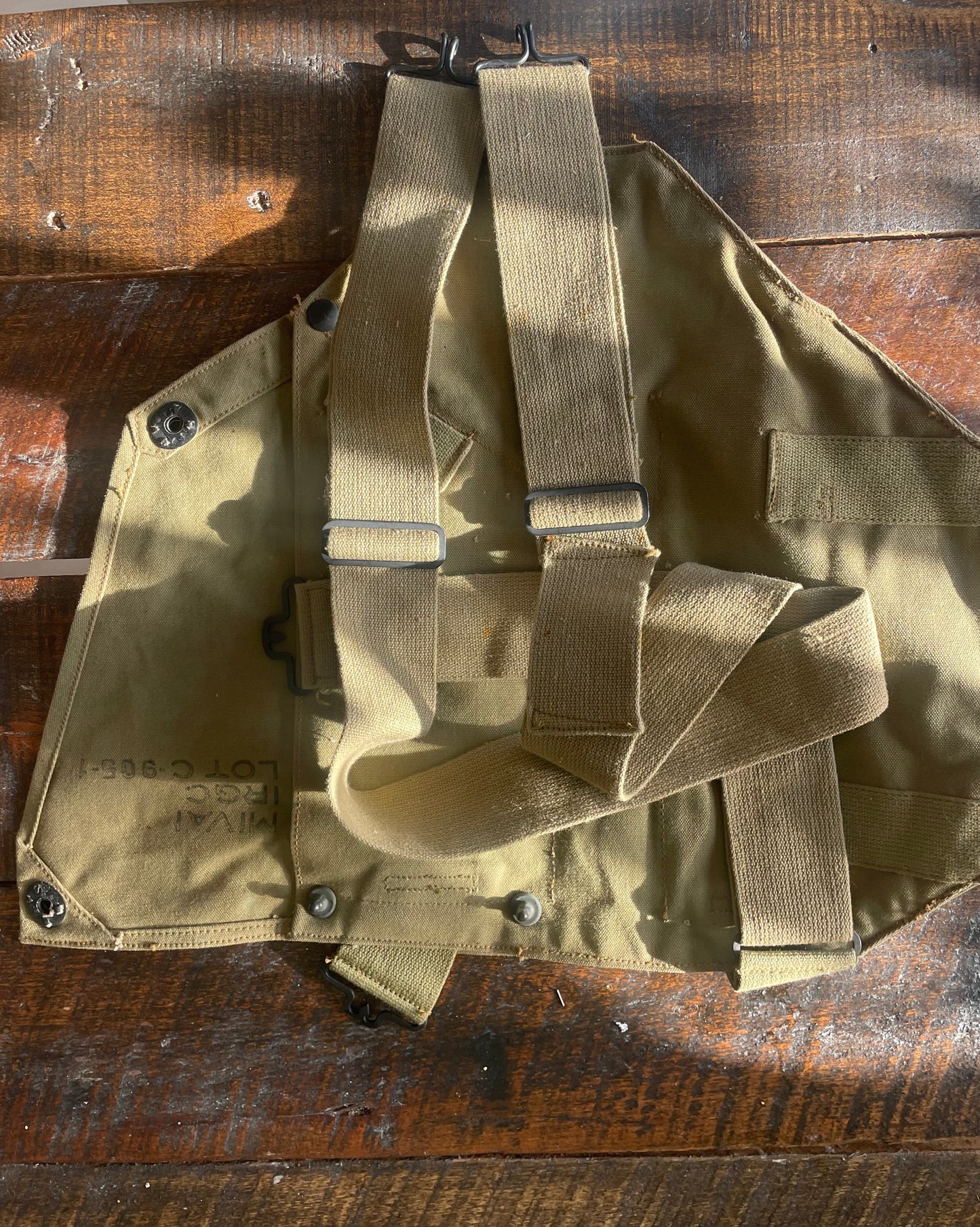 WWII Army Service Gas Mask Bag with Anti-Dim Cloth