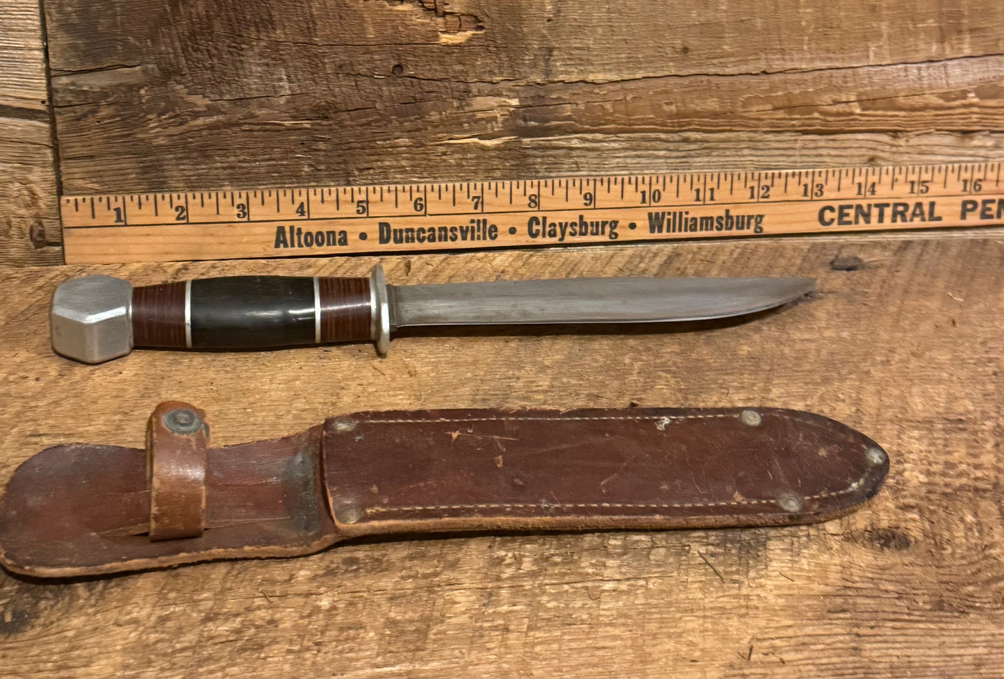 WWII Theatre Knife-Black Band