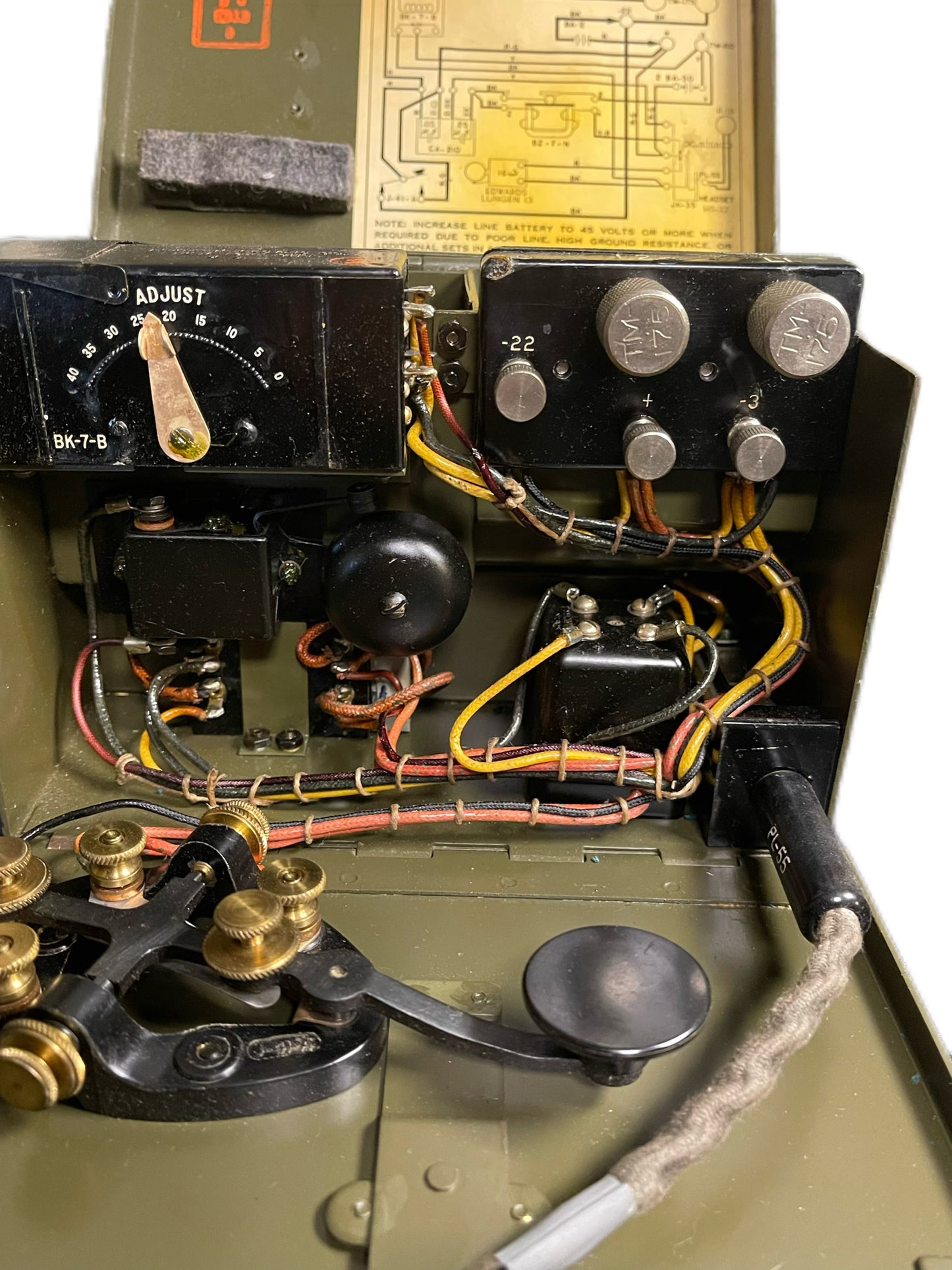 U.S. Army Signal Corps Telegraph Set TG-5-B – WWII 1944 Manufacture, Like New Condition