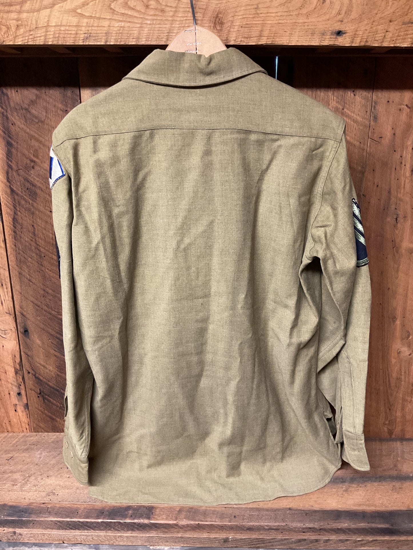 WWII EM Wool Shirt w/ gas flap and insignia