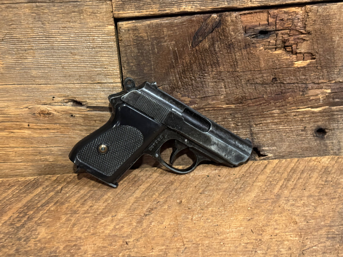 REPLICA WWII GERMAN WALTHER PPK PISTOL-Non Firing Prop