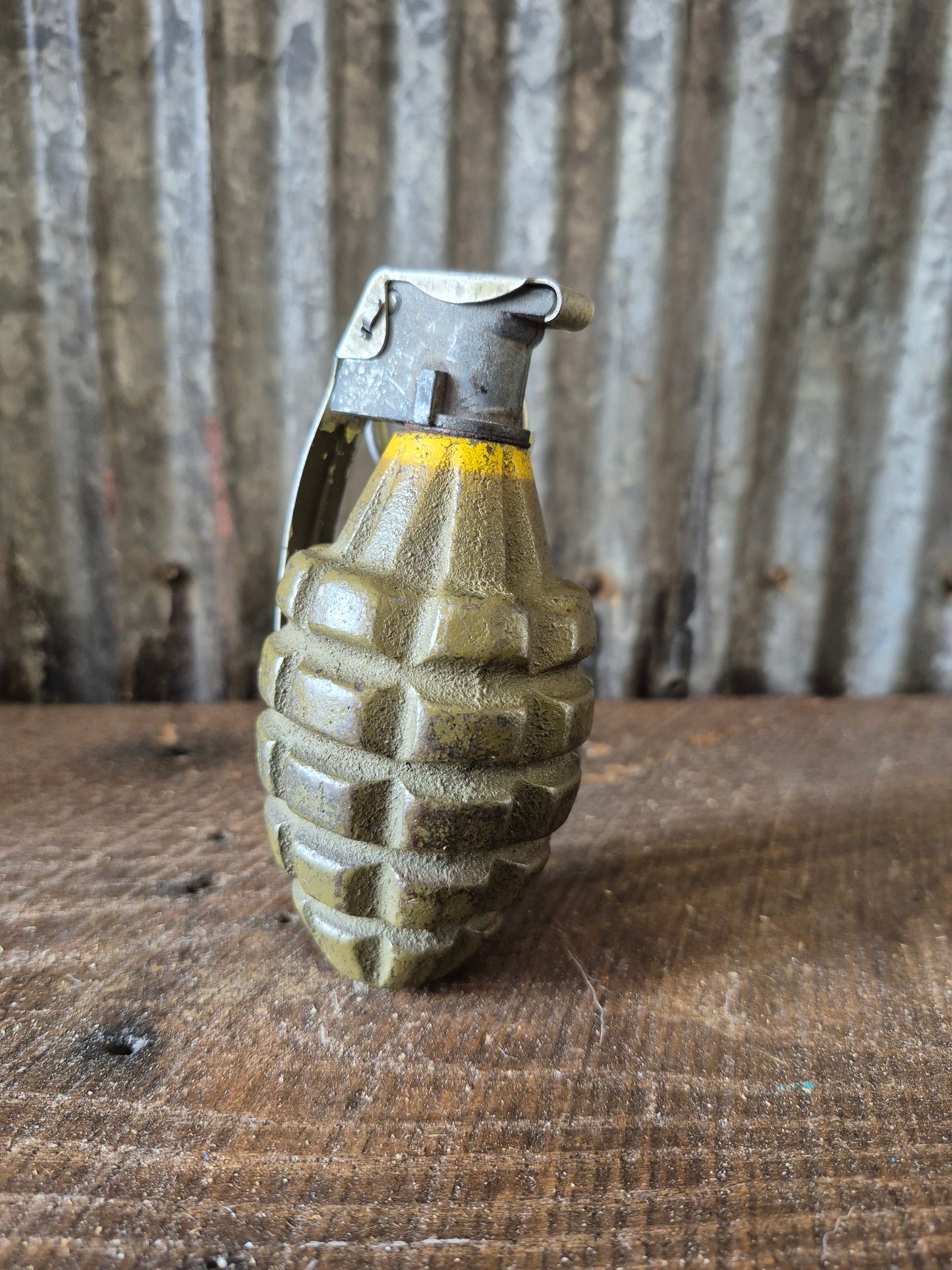 Inert WW2 Mk2 Fragmentation Grenade "Pineapple"