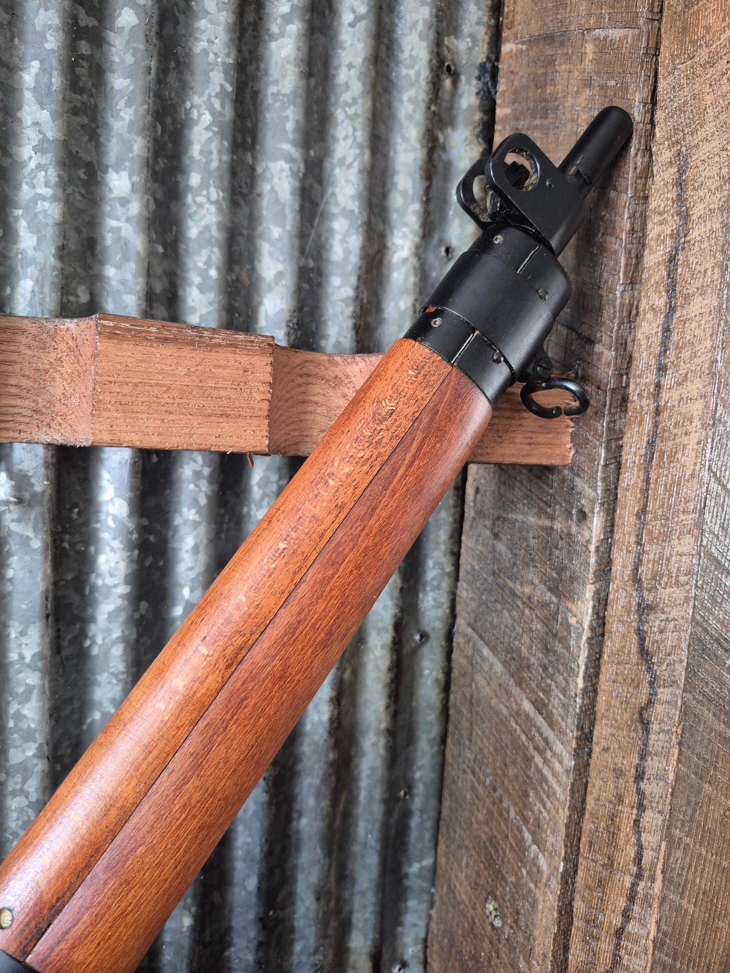 RAF CONTRACT Lee Enfield No4MkII with bayonet and scabbard!