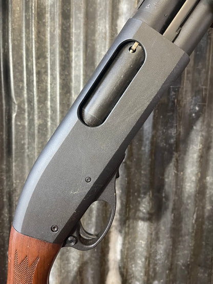 Remington 870 Express Magnum 12 Gauge – Vent Rib – Wood Furniture