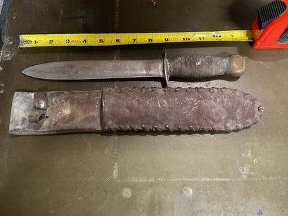 WWII Theatre Knife brown stripe handle
