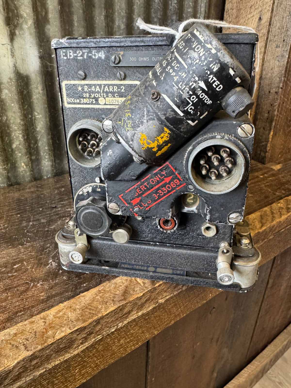 WWII U.S. Navy R-4A/ARR-2 Aircraft Homing Radio Receiver with Dynamotor & Mount