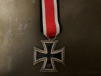 WWII German Iron Cross 2nd Class