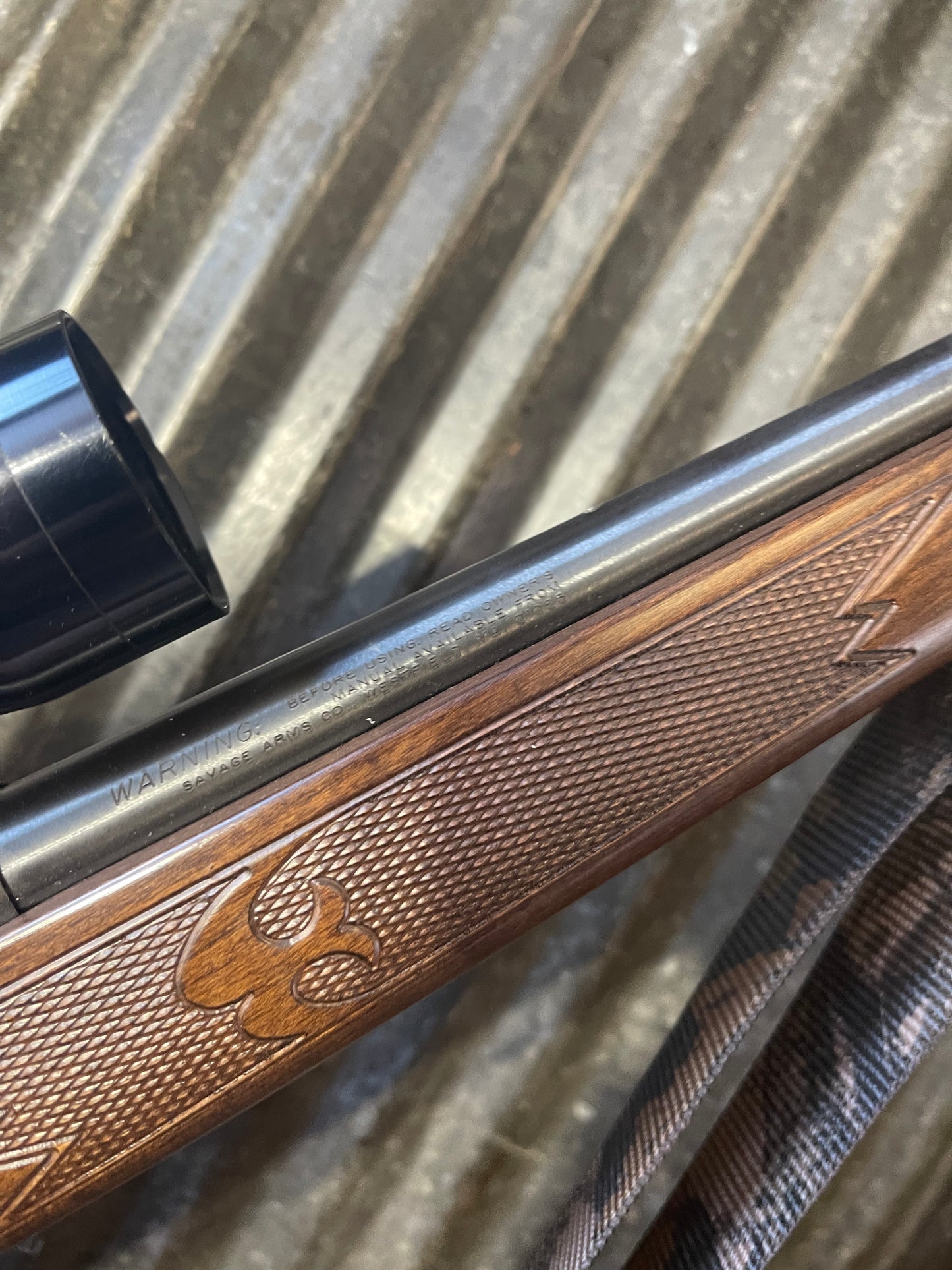 Savage Model 111 Bolt-Action Rifle – 7mm Remington Magnum – Kassnar 3-9x40 Scope