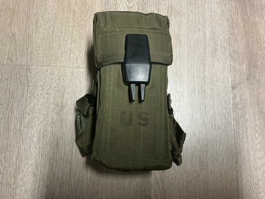 Colt Factory Triple Magazine Pouch (AR-15/M16)