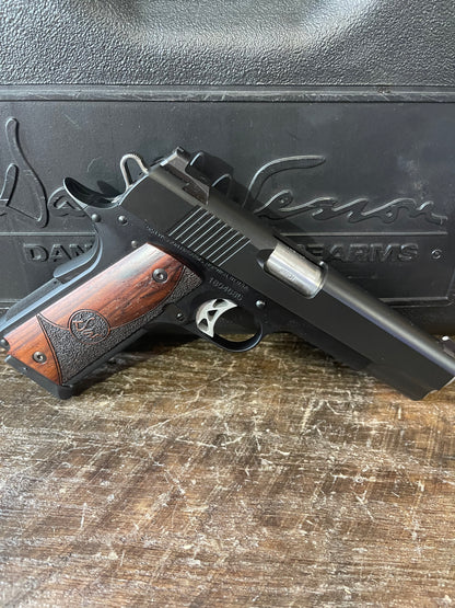 Dan Wesson Vigil .45 ACP 1911 – Match Barrel – Original Case – 3 Magazines