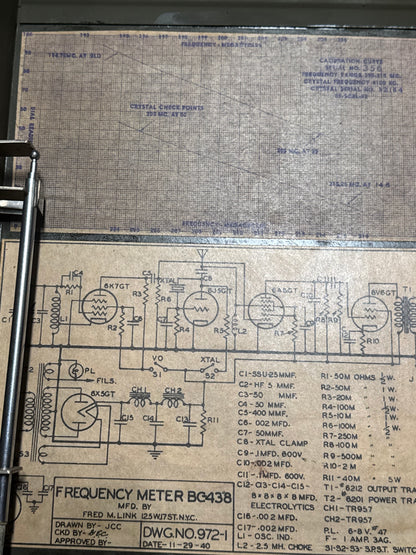 WWII U.S. Army Signal Corps BC-438 Frequency Meter – General Electric / Fred M. Link